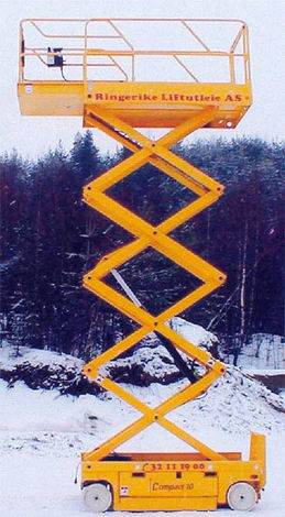 越野剪式升降平臺